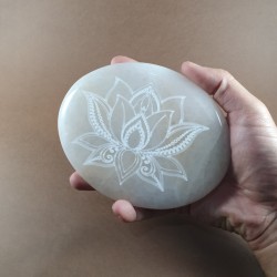 Selenite charging plate engraved oval shape - Reference: SP8
