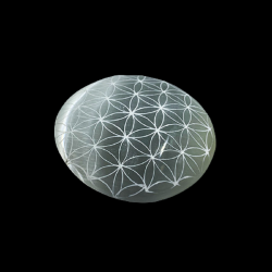 Selenite Palm stone engraved - Reference: SP11