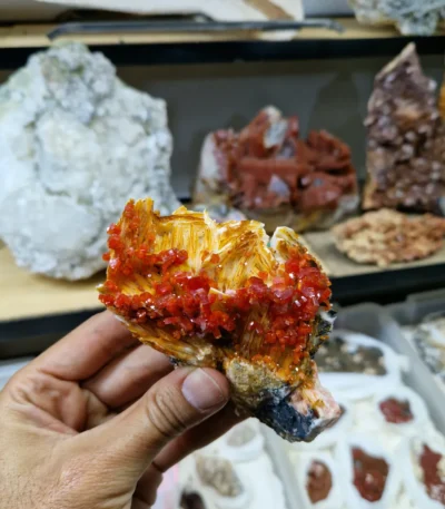 vanadinite on barite